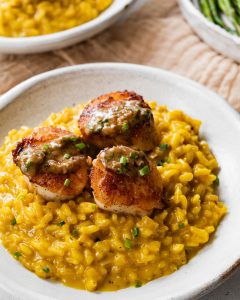 Scallops with risotto Milanese